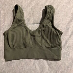 Aerie top